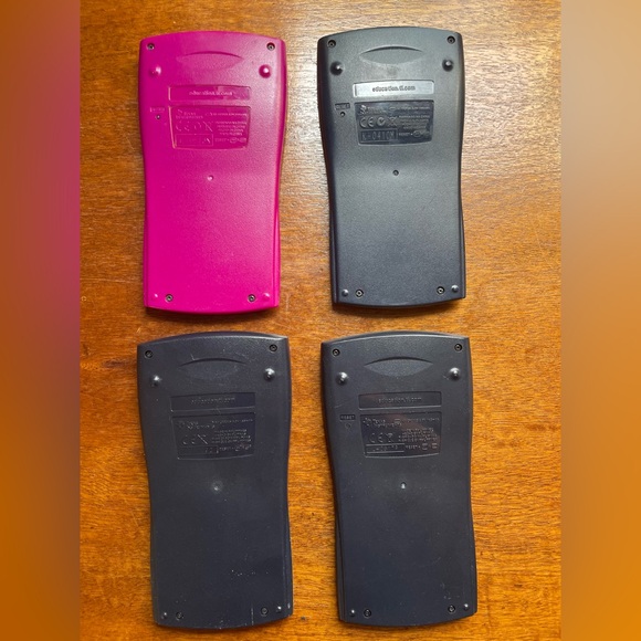 Lot of 4 Texas Instruments TI 30x IIS Solar Caclulators *no covers* - Picture 6 of 6